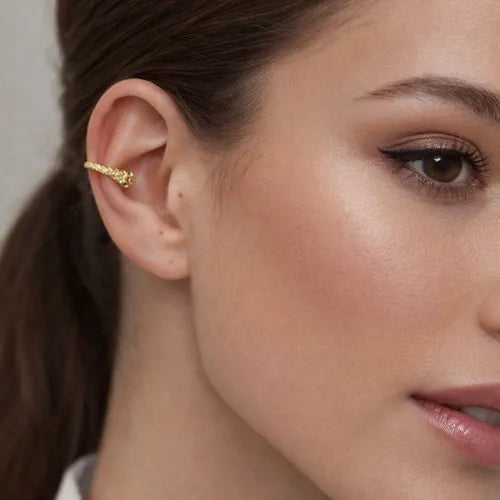 Duestelle Italia EDEN SNAKE – Käärme-ear cuff vihreillä kivillä